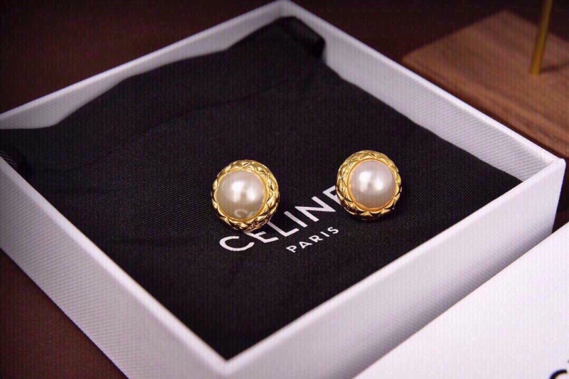 Ce1i*e earrings
